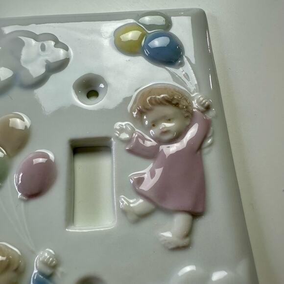 The Vallencia Collection From Roman Porcelain Pastel Kids Balloons Switch Plate - Picture 3 of 8